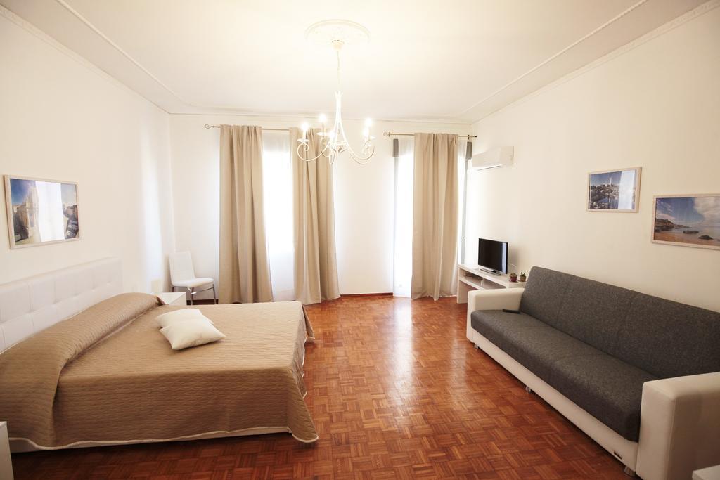 B&B Tari Syracuse Bilik gambar